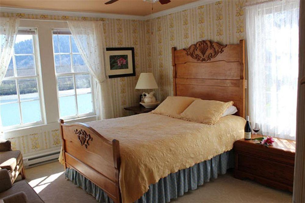 The Historic Requa Inn Klamath Luaran gambar