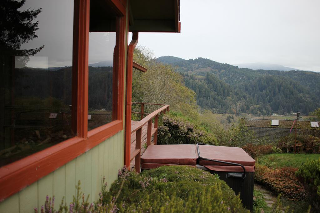 The Historic Requa Inn Klamath Luaran gambar