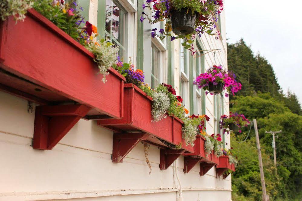 The Historic Requa Inn Klamath Luaran gambar